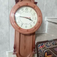 ساعت دیواری سالم