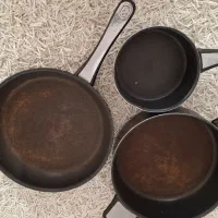 قابلمه و ماهیتابه تفال|ظروف پخت‌وپز|مشهد, انقلاب|دیوار