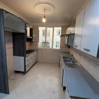 گلبرگ ۵۰ متر طبقه دوم تکواحدی