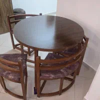میز ناهار خوری کوچک ۴ نفره کم جا