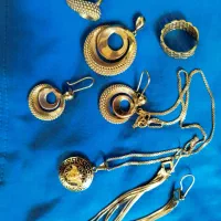 فروش طلای تمیز و سالم و محکم خانگی