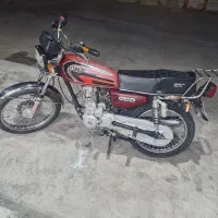 موتور زمرد ۲۰۰ مدل ۹۵ با بیمه و کارت سوخت