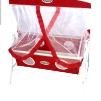 گهواره نوزاد نو هست به رنگ آبی موجود