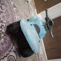 ماشین چهارچرخ محکم