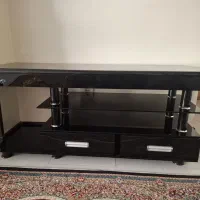 میز تلوزیون شیشه ایی