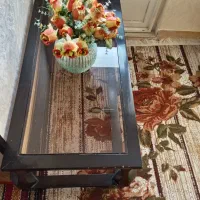 میز وسط جلو مبلی