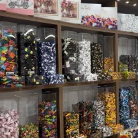 باکس و جام آجیل و شکلات و خشکبار