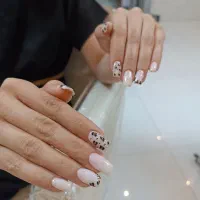 کاشت ناخن|خدمات آرایشگری و زیبایی|ملایر, |دیوار