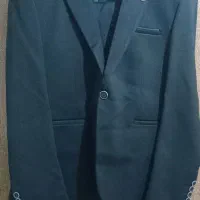 کت وشلوار کاملا سالم وتازه