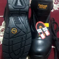 کفش‌ایمنی|کیف، کفش، کمربند|نسیم‌شهر, |دیوار