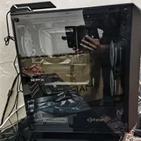 رایانه رومیزی گیمینگ مهندسی با وسایل