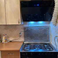 فرکاز سینجر و هود اخوان همراه کابینت ام دی اف