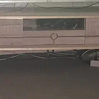 میز تلوزیون در حد نو