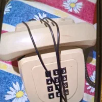 دوعدد تلفن قدیمی سالم|تلفن رومیزی|شاهین‌شهر, بنیاد ازدواج|دیوار