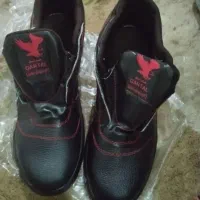 کتونی ایمنی.اوورکت ارتشی|کیف، کفش، کمربند|میبد, |دیوار