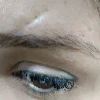 مدل برای رژ لب و سایه ابرو و ریمو