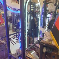 معدنش مانکن و رخت اویز خوب رگال ۹۹|بندرخت و رختآویز|کرج, گلشهر|دیوار