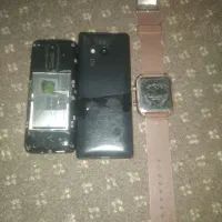 ۲عددگوشی ساده بفروش میرسد