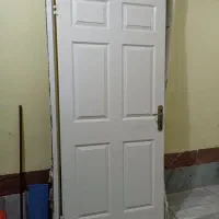 درب اتاق با چارچوب آهنی.. بهمراه قفل