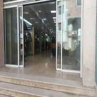 مغازه دو نبش بازار امام رضا پاساژ نادمیان نوساز|اجارهٔ مغازه و غرفه|ساری, |دیوار