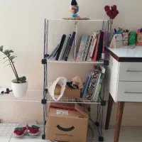 قفسه مشبک کتابخانه