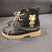 کفش. کفش بچه گانه. کفش کودک . بوت