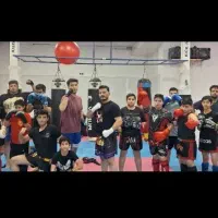 هنرهای رزمی کیک بوکسینگ، ژیمناستیک