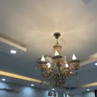 لوستر به همراه لامپ