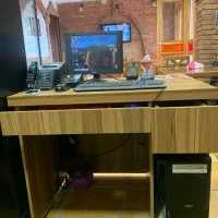 میز کامپیوتر و تحریر