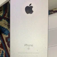 ایفون se
