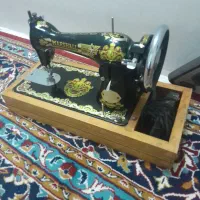 یک عدد چرخ خیاطی
