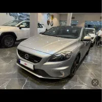 ولوو V40 مدل ۲۰۱۳