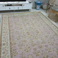 یک عدد فرش 1000شانه کاشان گل برجسته رنگ سوسنی