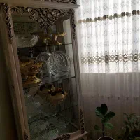 ویترین سفیید سالم|بوفه، ویترین، کنسول|فومن, |دیوار