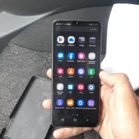 سامسونگ Galaxy A12 با حافظهٔ ۶۴ گیگابایت