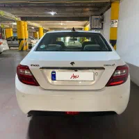 دنا پلاس دنده ای آپشنال مجهز به سانروف / مدل ۱۳۹۷
