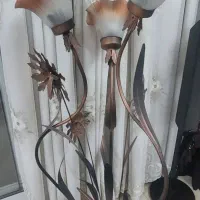 آباژور ایستاده