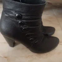 پوتین چرم سایز۳۹|کیف، کفش، کمربند|سلماس, |دیوار