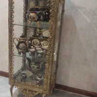 دونا ویترین برنجی