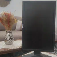 مانیتور LCD 20 اینچ + پایه آسانسوری