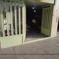 مغازه جهت اجاره 25 متر روبروی خوابگاه
