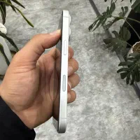 آیفون ۱۶ نرمال باتری ۹۹ رنگ سفید ۱۲۸ گیگ شرکتی|موبایل|شیراز, قالیشویی|دیوار