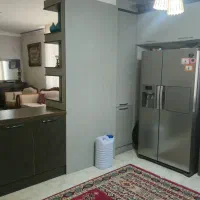 کابینت کاملا تمیز و مرتب و جنس مرغوب