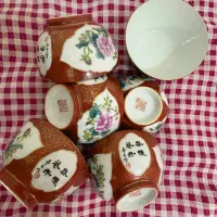 ۶عدد کاسه چینی قدیمی طرح گل|کلکسیون اشیاء عتیقه|رشت, گلباغ نماز|دیوار