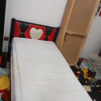 تخت یک نفره