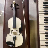 ویولن در حد نو|ویولن|تهران, پاسداران|دیوار
