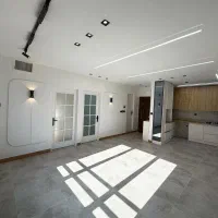 ۵۵متری ۲خواب با پذیرایی غرق نور/سندتکبرگ/فول