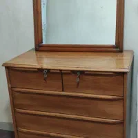 دراور با آینه