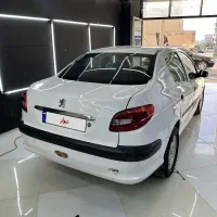 پژو ۲۰۶اس دی موتور بزرگ v8