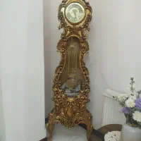 ساعت ایستاده وتابلو